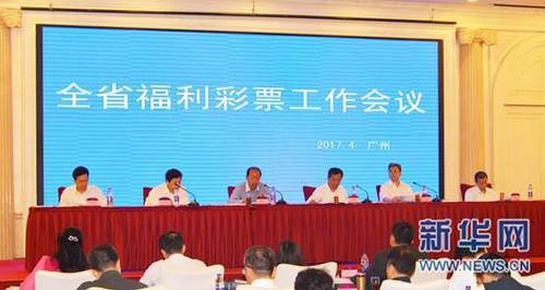 这一次，我们将会在影片中看到战力爆表的全新反派，以及绳索牵引冲过悬崖、火箭车飞天等颠覆性场面